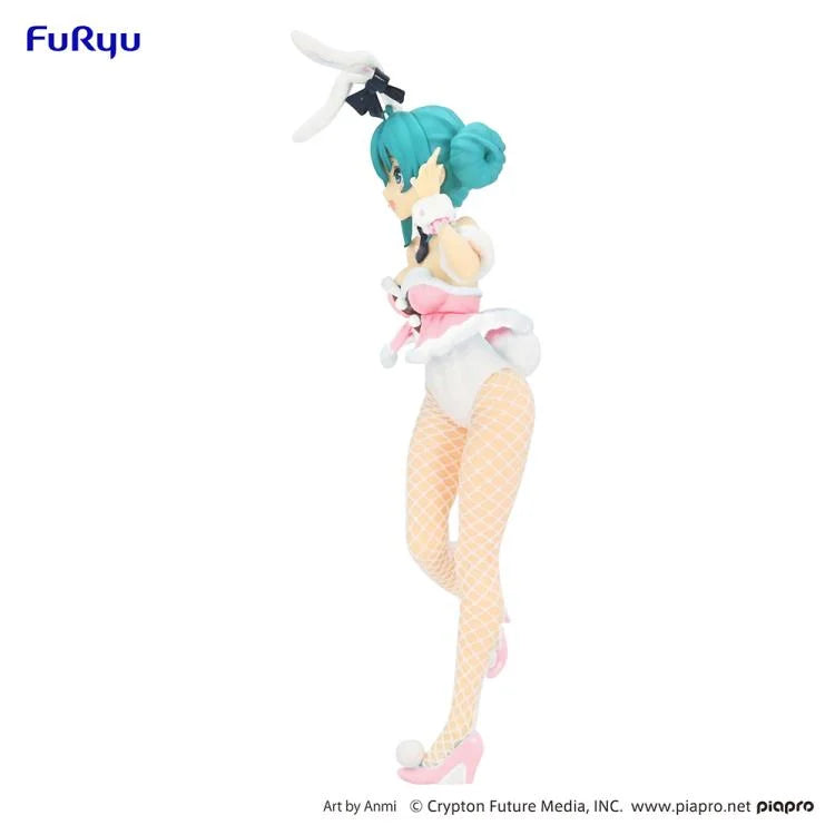 Hatsune Miku BiCute Bunnies White Rabbit Baby Pink figure with long twin-tails, pastel bunny outfit, and gentle expression.