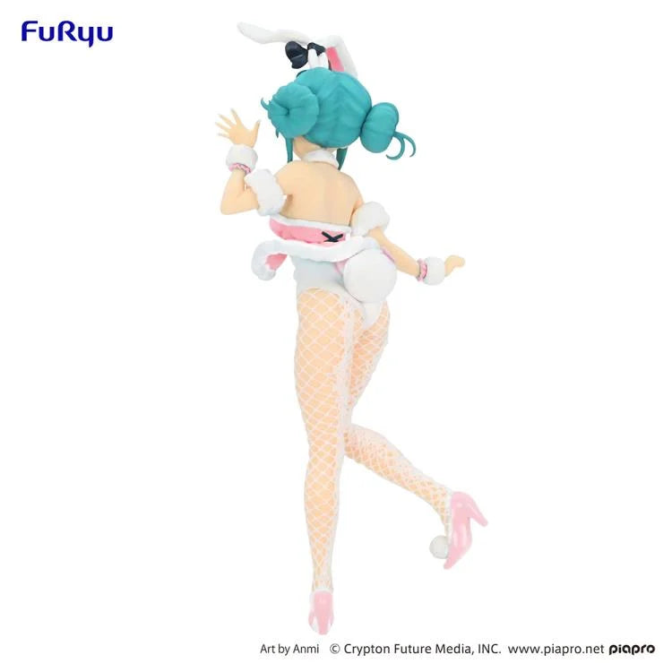 Hatsune Miku BiCute Bunnies White Rabbit Baby Pink figure with long twin-tails, pastel bunny outfit, and gentle expression.
