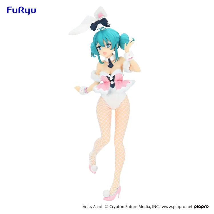 Hatsune Miku BiCute Bunnies White Rabbit Baby Pink figure with long twin-tails, pastel bunny outfit, and gentle expression.