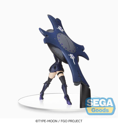  Mash Kyrielight figure holding her shield, dynamic battle-ready stance from Fate/Grand Order.