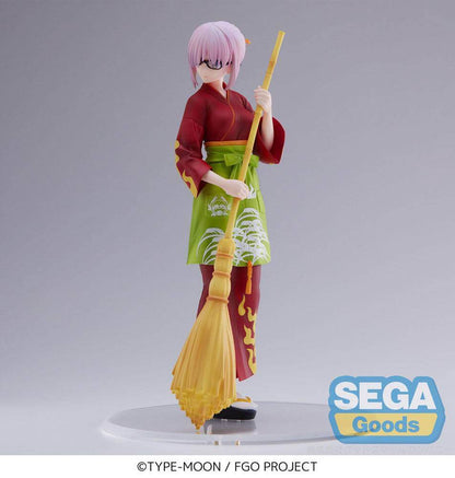 Mash Kyrielight SPM figure from Fate/Grand Order, posed with kimono and cleaning brush.