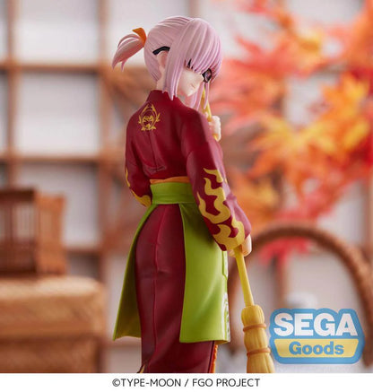 Mash Kyrielight SPM figure from Fate/Grand Order, posed with kimono and cleaning brush.