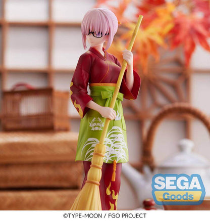 Mash Kyrielight SPM figure from Fate/Grand Order, posed with kimono and cleaning brush.