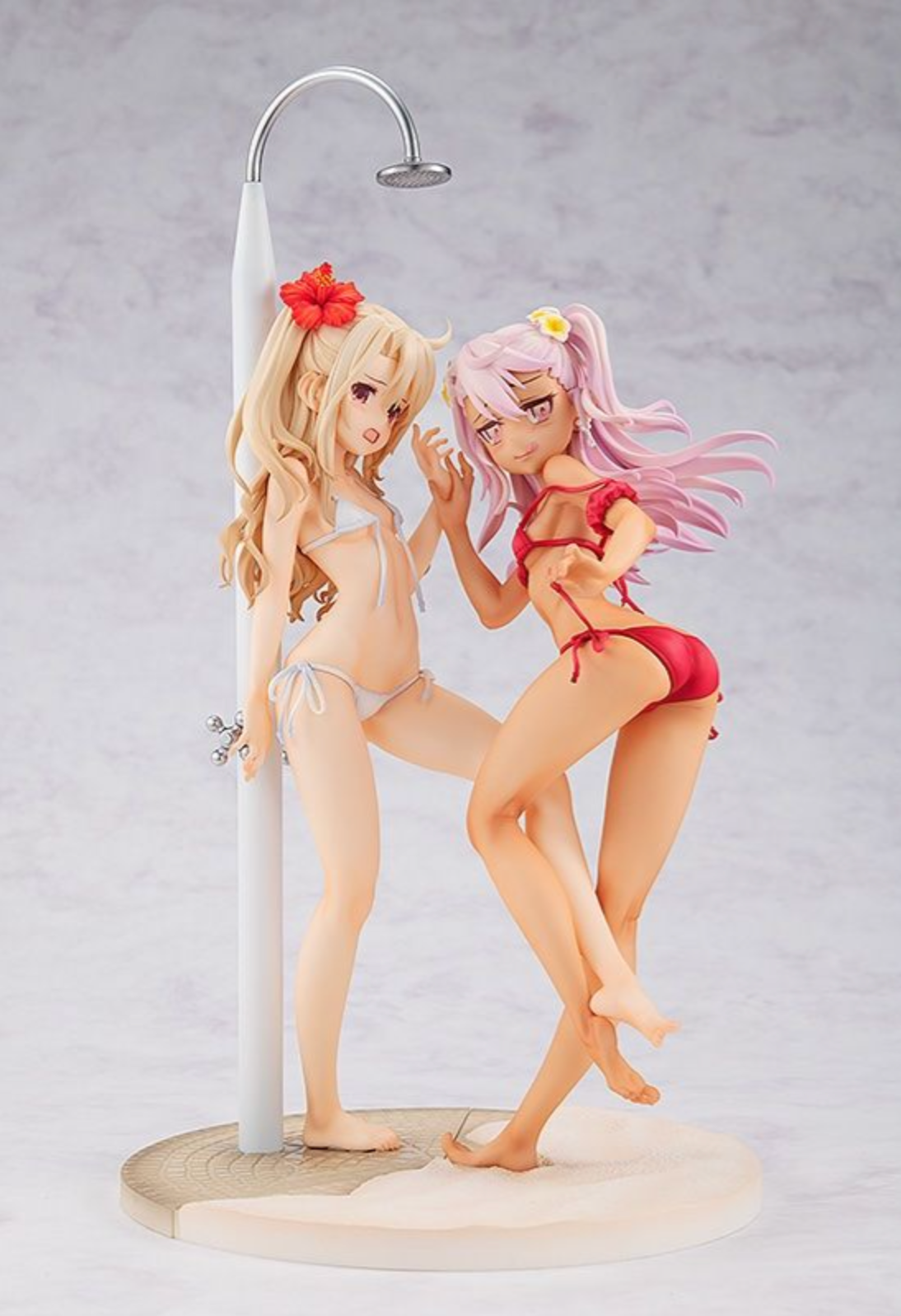  Illyasviel von Einzbern bikini version figure in a cute summer pose from Prisma Illya.