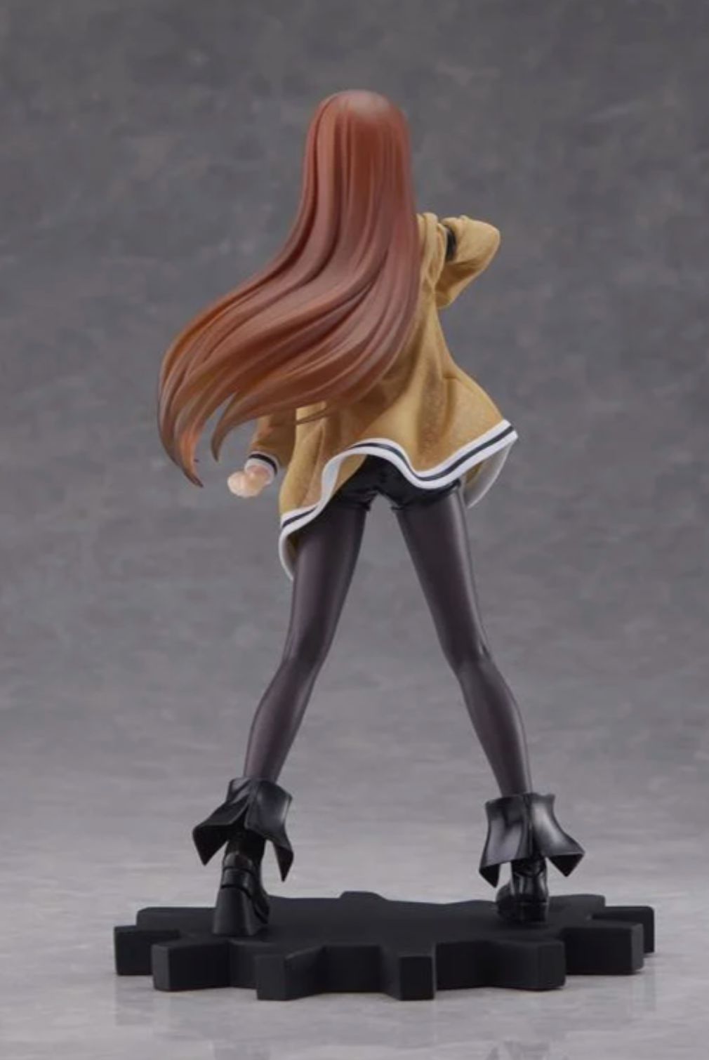 Kurisu Makise Coreful Figure from STEINS;GATE – 7-inch anime collectible with detailed design, featuring her iconic outfit and calm expression.