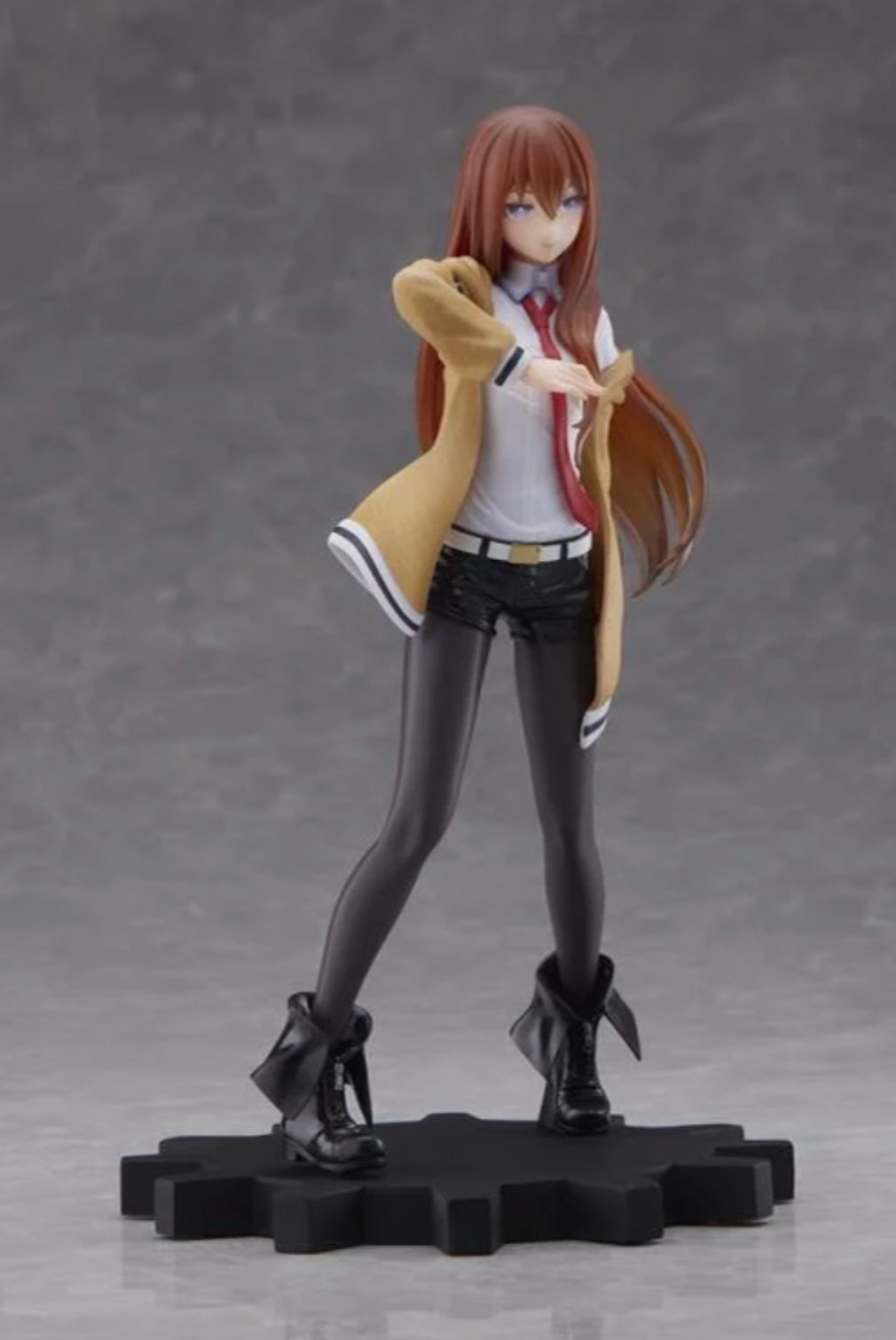 Kurisu Makise Coreful Figure from STEINS;GATE – 7-inch anime collectible with detailed design, featuring her iconic outfit and calm expression.