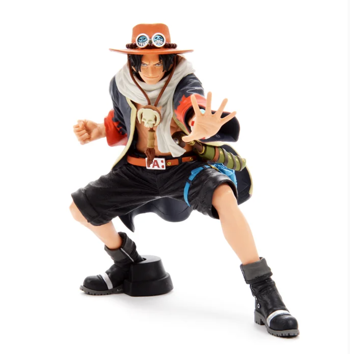 ONE PIECE Portgas D-Ace III Figure (King of Artist) collectible at Mini Akihabara