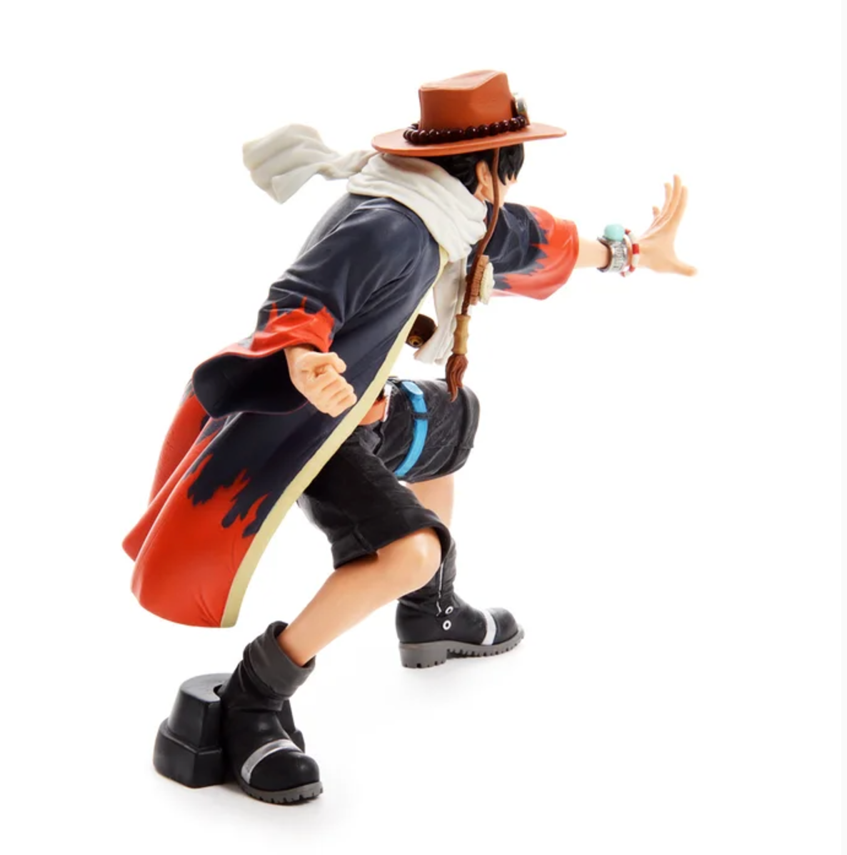 ONE PIECE Portgas D-Ace III Figure (King of Artist) collectible at Mini Akihabara