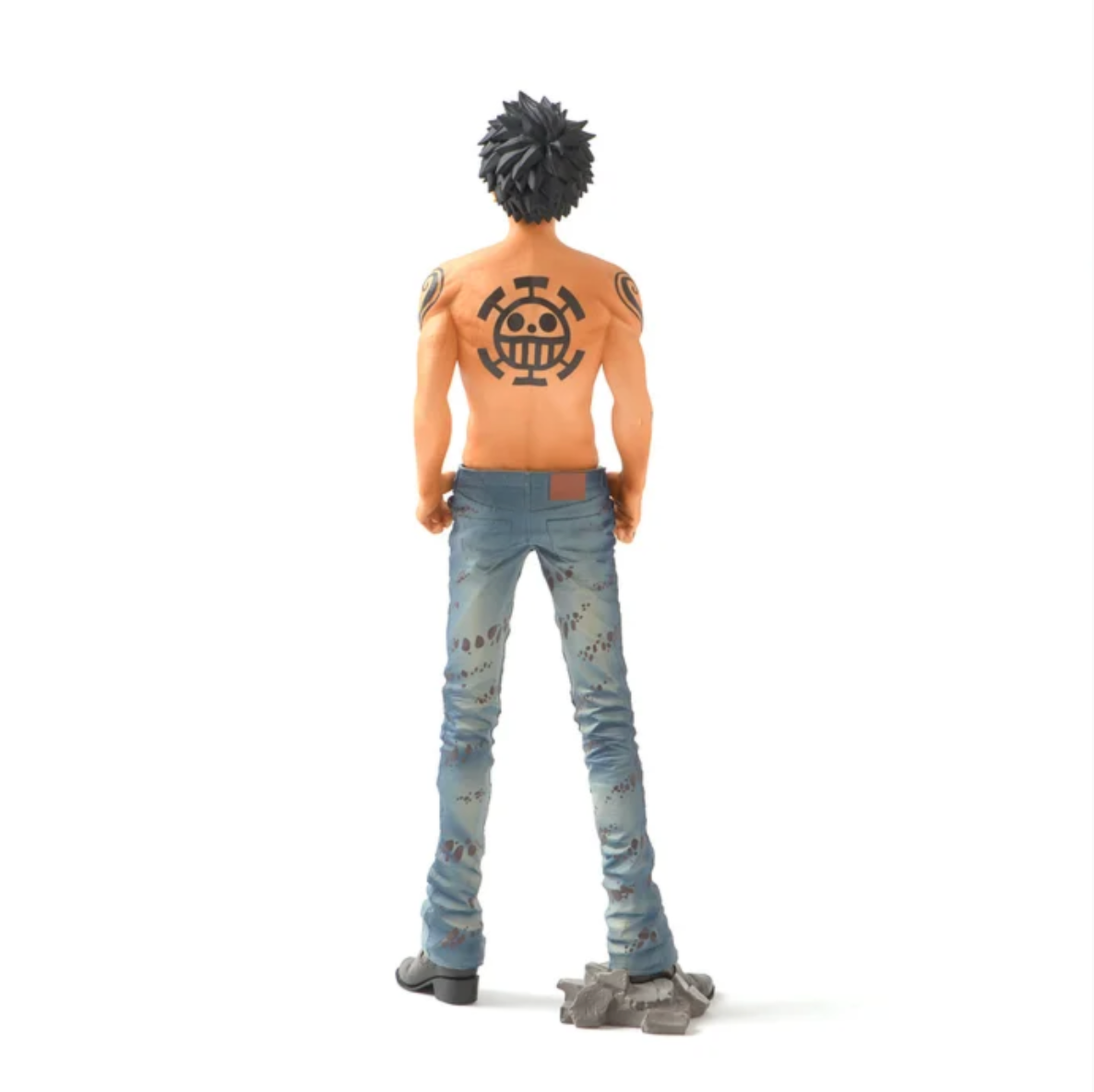 ONE PIECE Trafalgar.Law Figure (King of Artist) collectible at Mini Akihabara