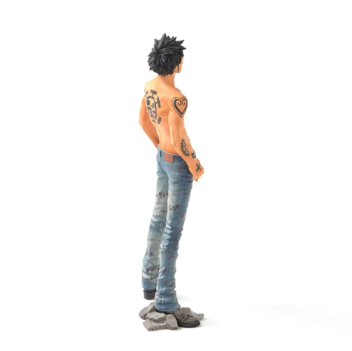 ONE PIECE Trafalgar.Law Figure (King of Artist) collectible at Mini Akihabara