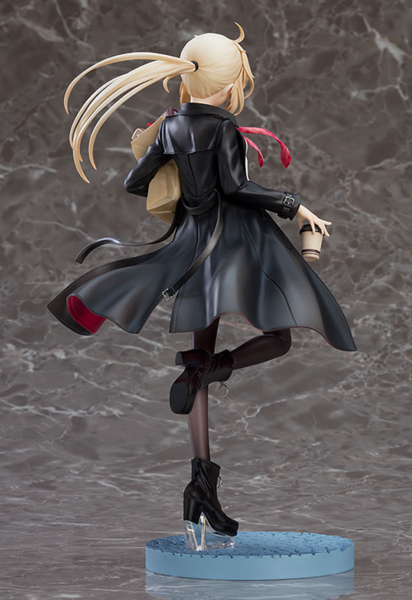 Fate/Grand Order - Saber/Altria Pendragon (Alter): Heroic Spirit Traveling Outfit Ver. 1/7 Figure