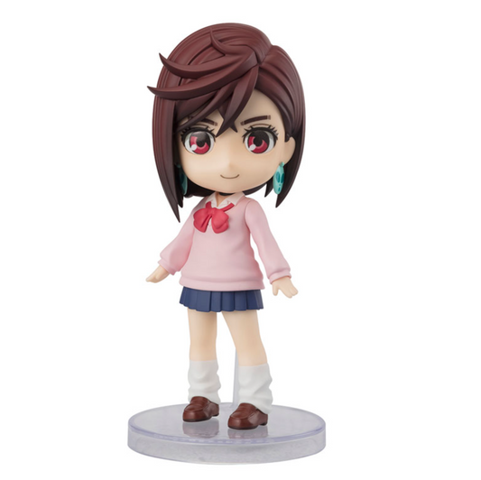 A Figuarts mini figure of Momo from "Dandadan." Available at Mini Akihabara Huntington Beach.