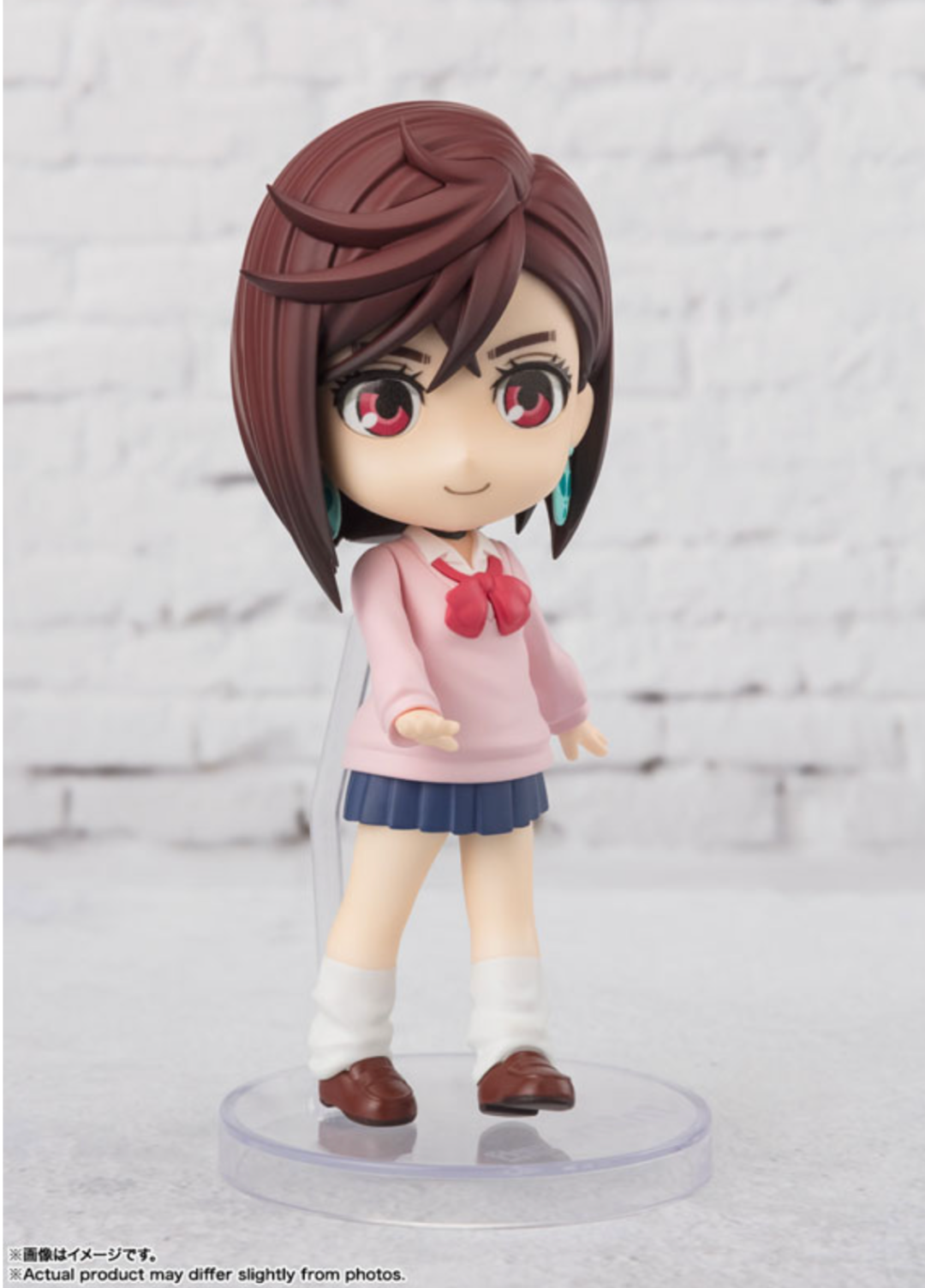 A Figuarts mini figure of Momo from "Dandadan." Available at Mini Akihabara Huntington Beach.