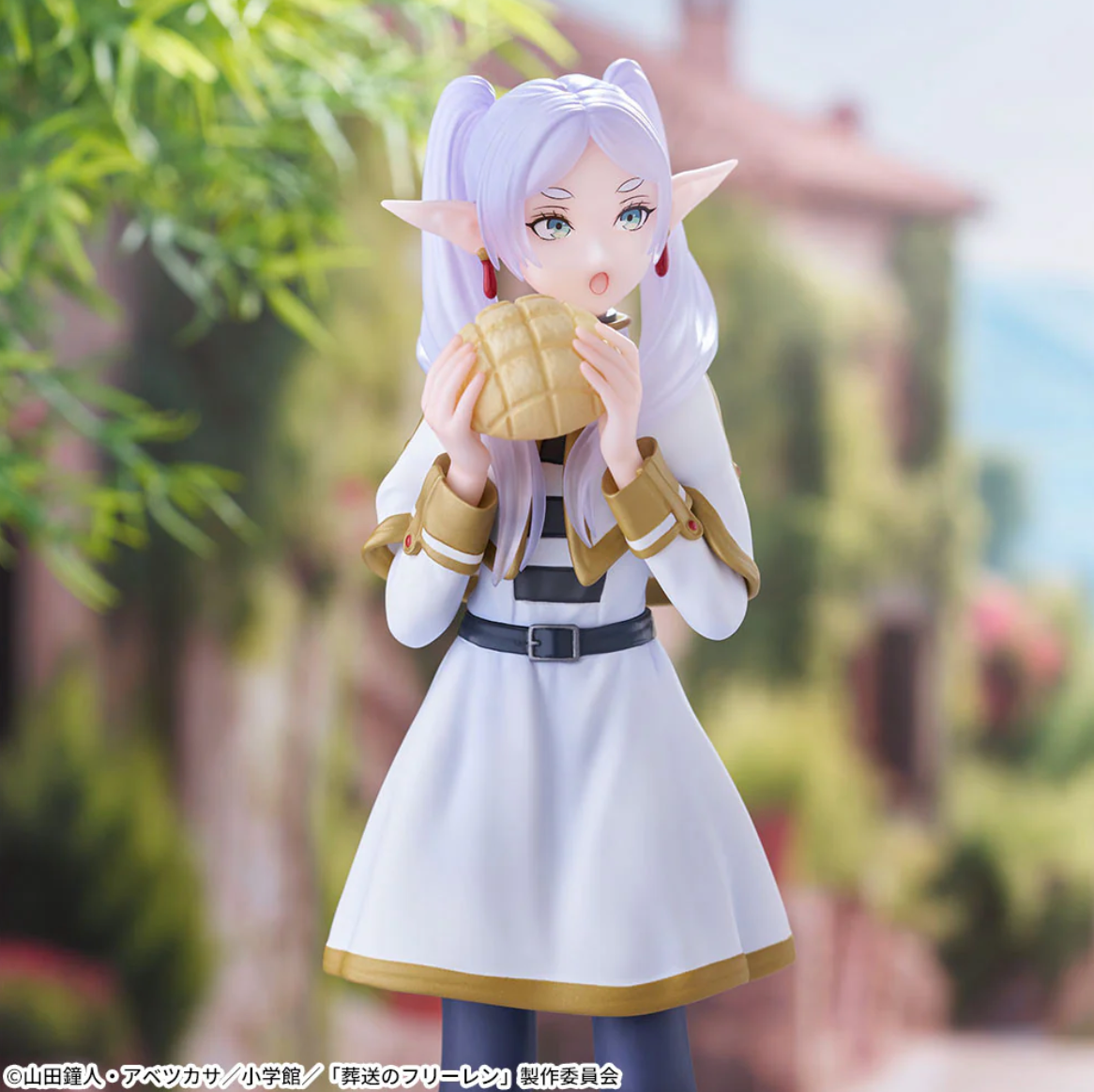 Frieren: Beyond Journey’s End - Frieren Figure “Frieren’s Everyday Life” - Luminasta