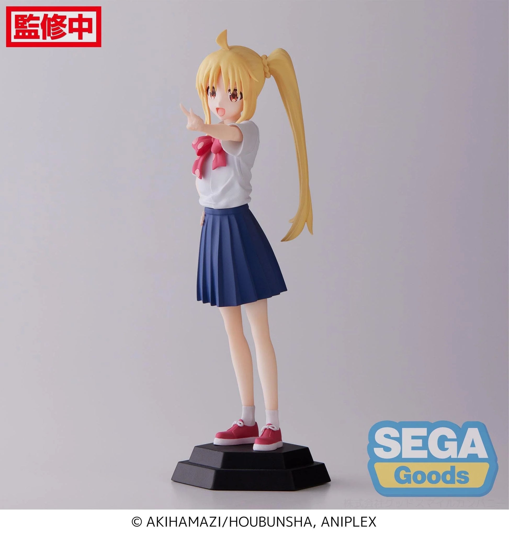 Miniature Nijika Ijichi figure from Bocchi the Rock! Desktop x Decorate series.